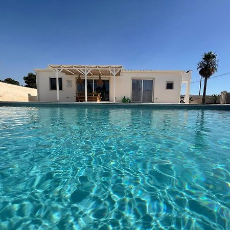 Casa Olea A San Pietro In Bevagna - Casa Vacanze In Puglia - Ferienhaus In Apulien - Summer Cottage In Apulia المظهر الخارجي الصورة