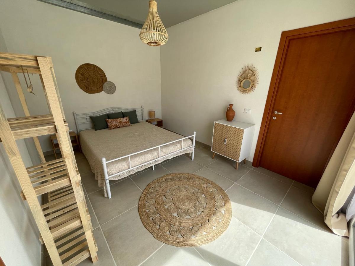 Casa Olea A San Pietro In Bevagna - Casa Vacanze In Puglia - Ferienhaus In Apulien - Summer Cottage In Apulia المظهر الخارجي الصورة